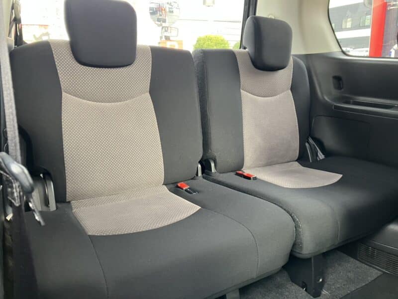 セレナ ライダー ブラックライン S-HV