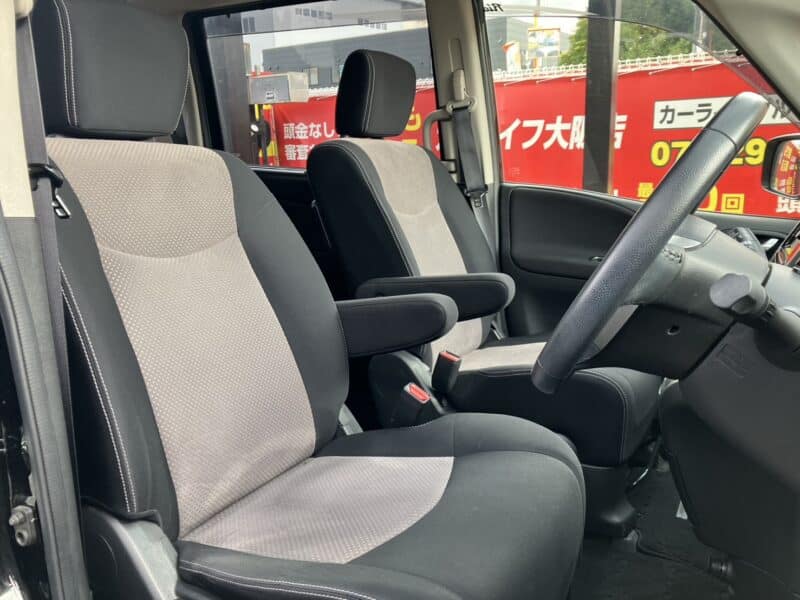 セレナ ライダー ブラックライン S-HV