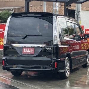 セレナ ライダー ブラックライン S-HV