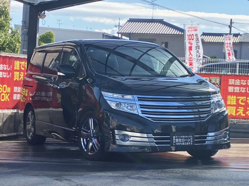 エルグランド ライダー 黒本革シート マニュアルシート