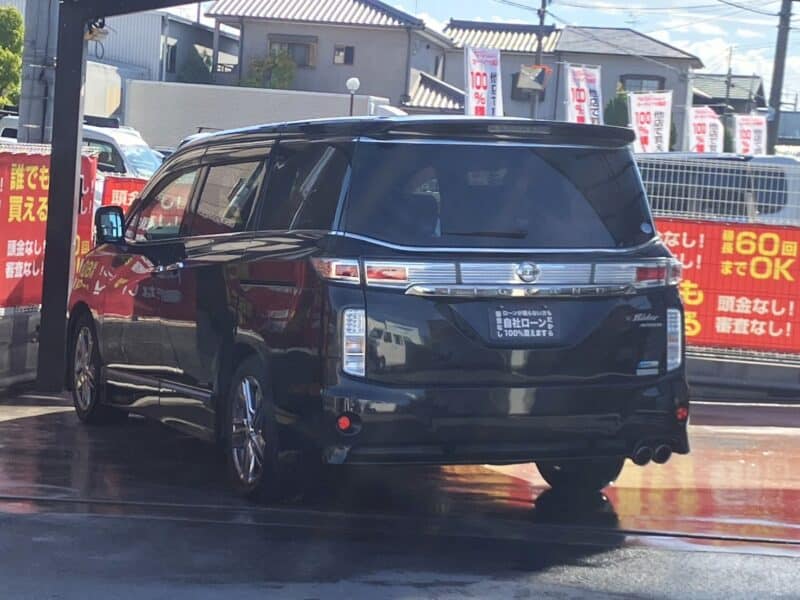 エルグランド ライダー 黒本革シート マニュアルシート