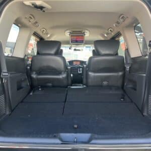 エルグランド　ライダー　黒本革シート マニュアルシート