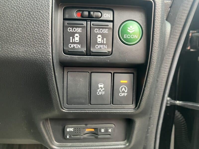 オデッセイ アブソルート・EX 【総合評価優良車】