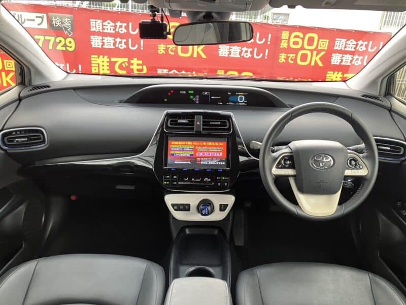 プリウス Sツーリングセレクション