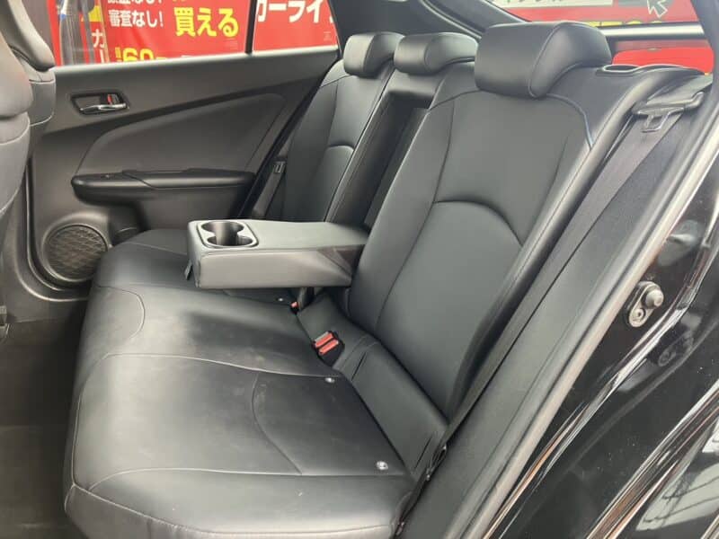 プリウス Sツーリングセレクション