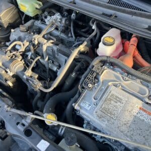 カローラフィールダー　ハイブリッドG　エアロツアラー・W×B