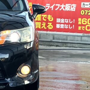 カローラフィールダー　ハイブリッドG　エアロツアラー・W×B