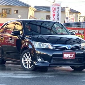 カローラフィールダー　ハイブリッドG　エアロツアラー・W×B