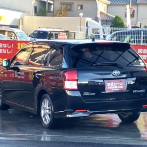 カローラフィールダー　ハイブリッドG　エアロツアラー・W×B