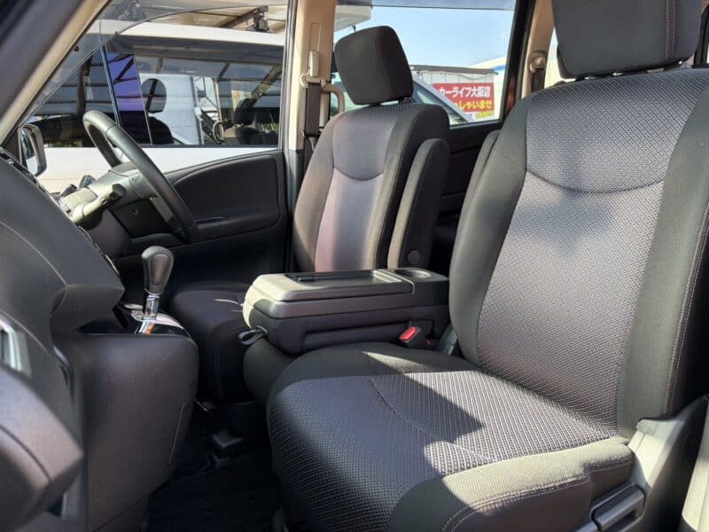 セレナ HWS S-HV Vセレクション