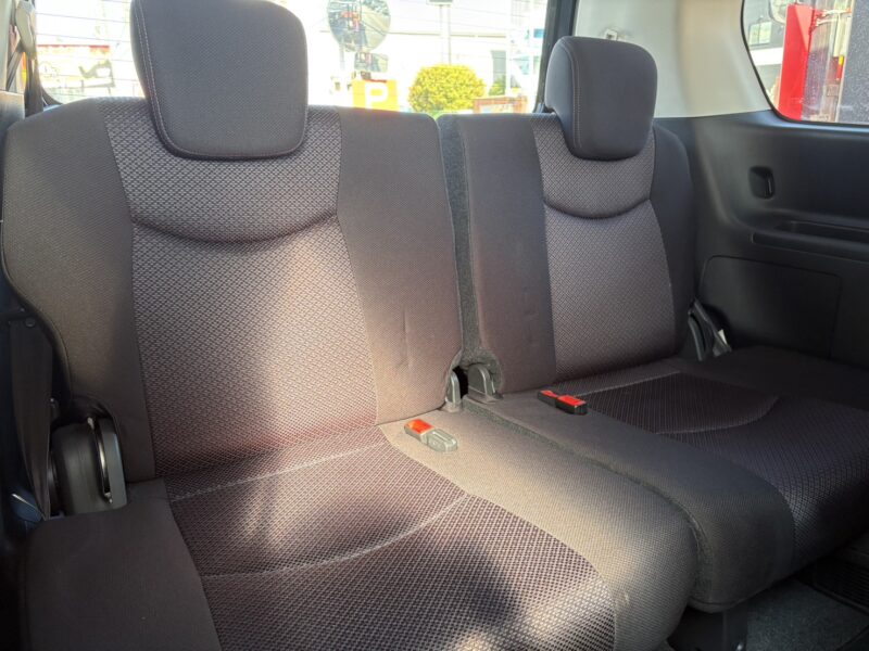 セレナ HWS S-HV Vセレクション