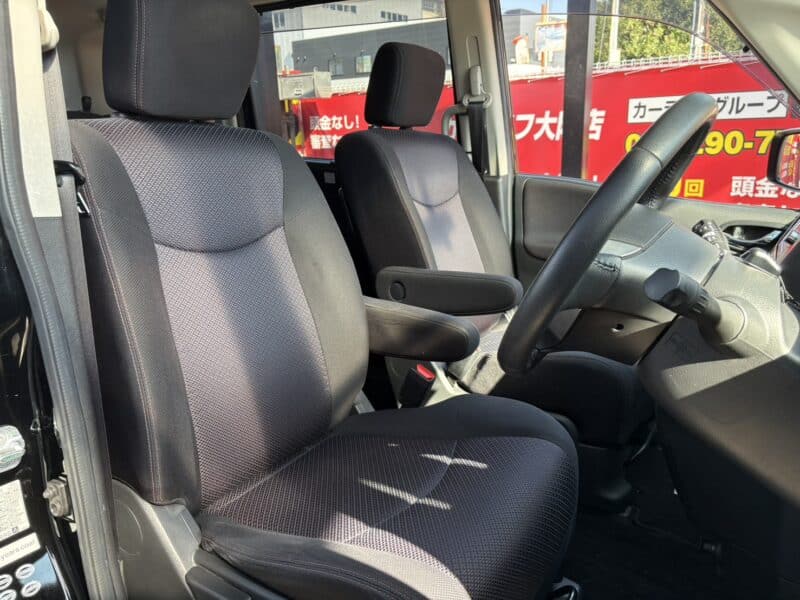 セレナ HWS S-HV Vセレクション