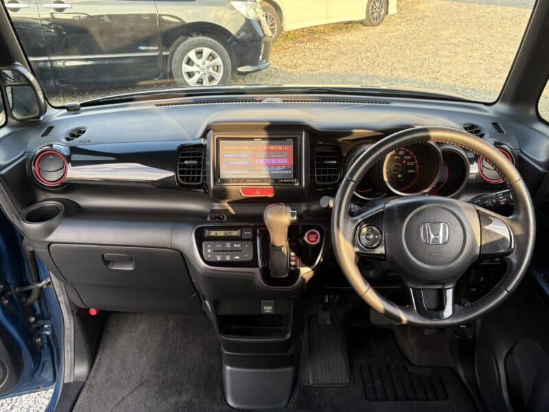 N-BOX カスタム SSパッケージ