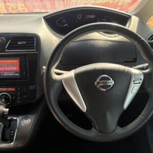 セレナ ライダー S-HV