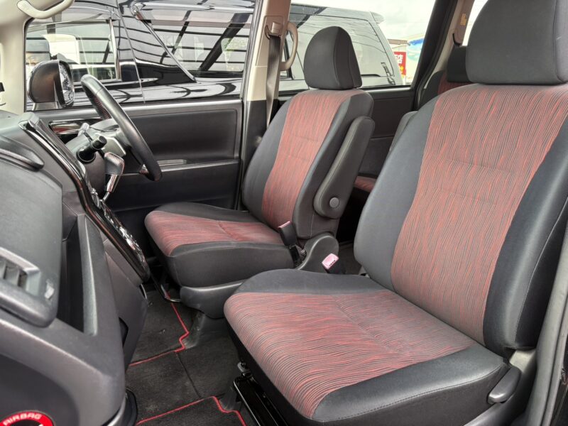 ヴォクシー ZS G’Sバージョン EDGE