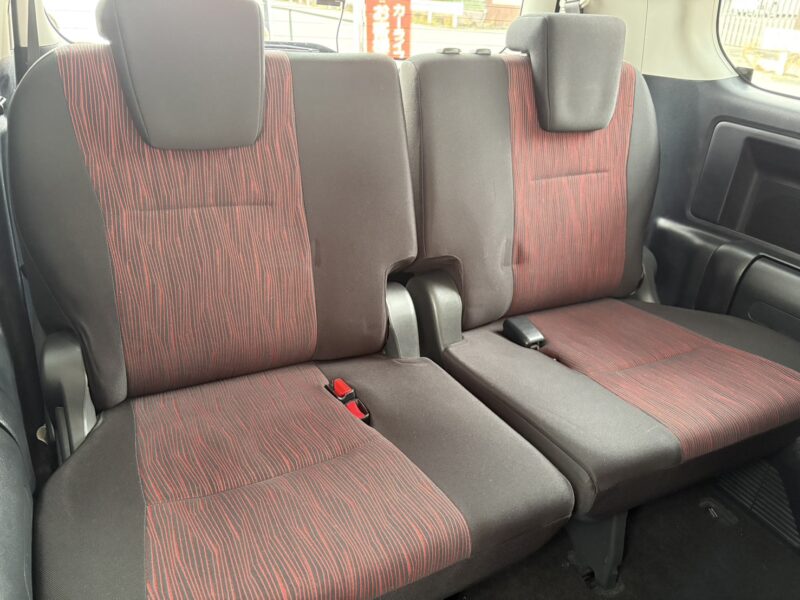 ヴォクシー ZS G’Sバージョン EDGE