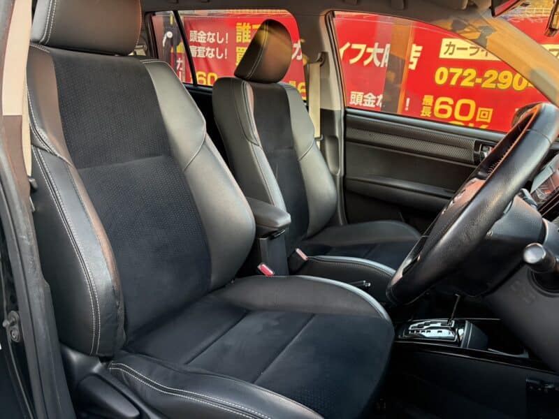 カローラフィールダー ハイブリッドG エアロツアラー・W×B