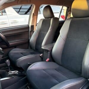 カローラフィールダー　ハイブリッドG　エアロツアラー・W×B