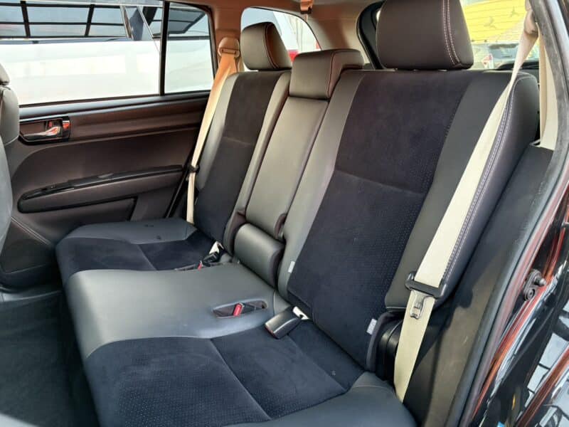 カローラフィールダー ハイブリッドG エアロツアラー・W×B