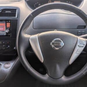 セレナ　ライダー　ブラックライン　S-HV　【総合評価優良車】