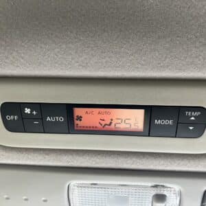 セレナ　ハイウェイスター　S-HV