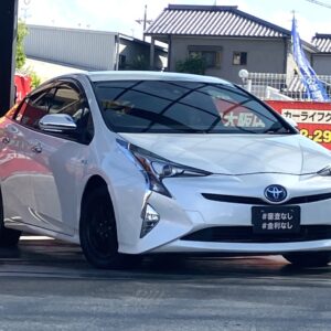 プリウス Sツーリング セレクション 【総合評価優良車】