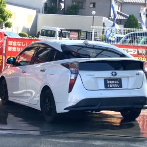 プリウス Sツーリング セレクション 【総合評価優良車】