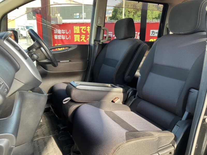 セレナ ハイウェスター Vセレクション 【総合評価優良車】