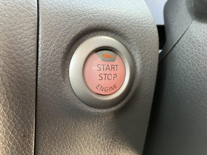 NV350キャラバン プレミアムGX クロムギアパッケージ バージョン ブラック