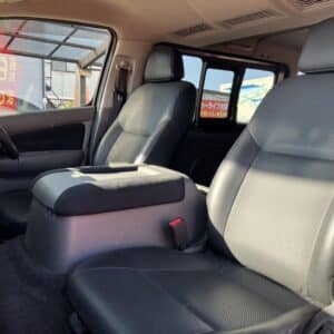 NV350キャラバン　プレミアムGX クロムギアパッケージ　バージョン ブラック
