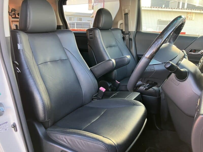 アルファード 240S Cパッケージ