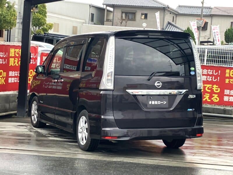 セレナ ハイウェイスター S-HV