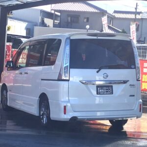 セレナ ライダー ブラックライン S-HV 【総合評価優良車】