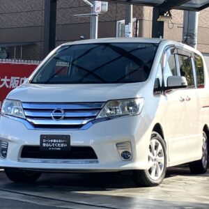 セレナ　HWS　Vセレクション