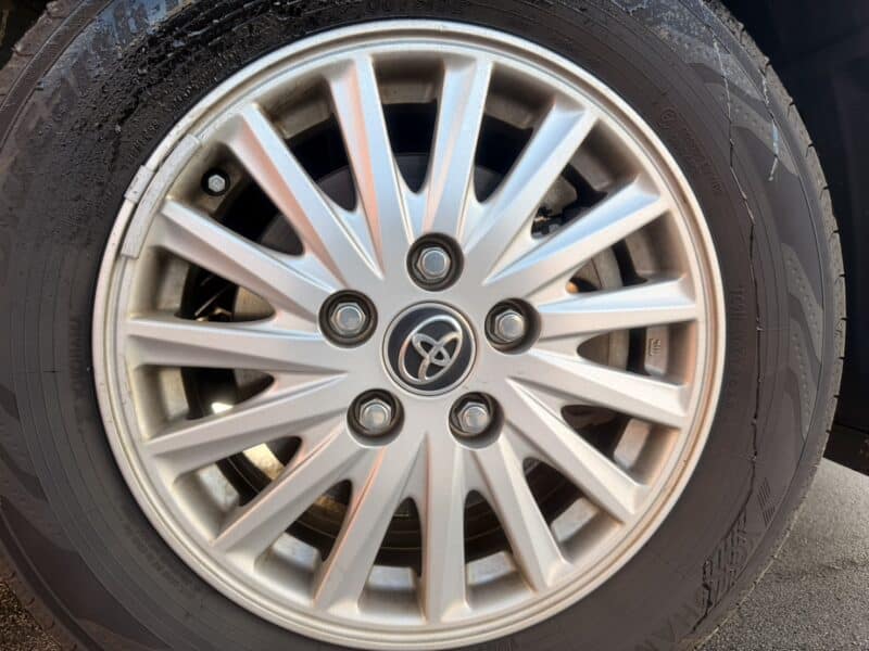 ヴォクシー HV V