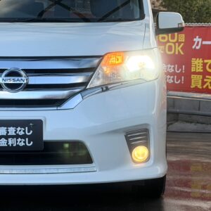 セレナ　HWS　S-HV　