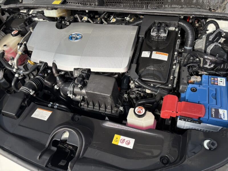 プリウス Sツーリング セレクション 【総合評価優良車】