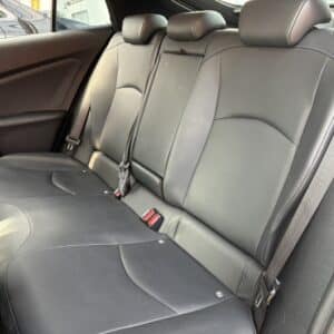 プリウス Sツーリング セレクション 【総合評価優良車】