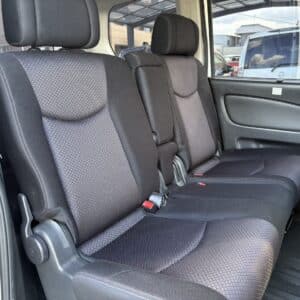 セレナ　HWS　Vセレクション