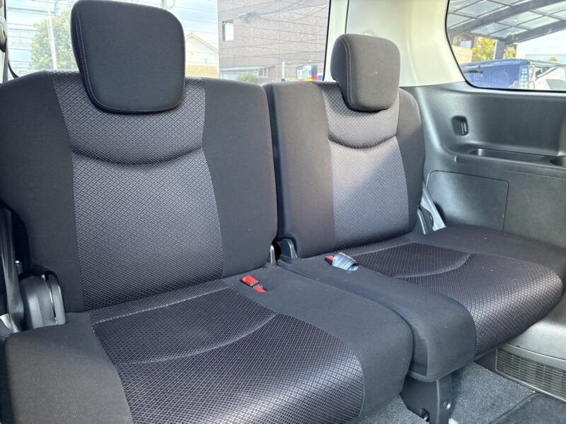 セレナ HWS Vセレクション