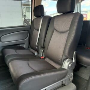 セレナ　HWS　S-HV　