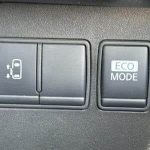 セレナ　HWS　S-HV　