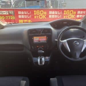 セレナ　HWS　S-HV