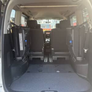 セレナ　HWS　S-HV