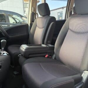 セレナ　HWS　S-HV