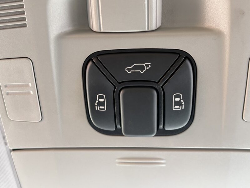 アルファード 240S タイプゴールド 【総合評価優良車】