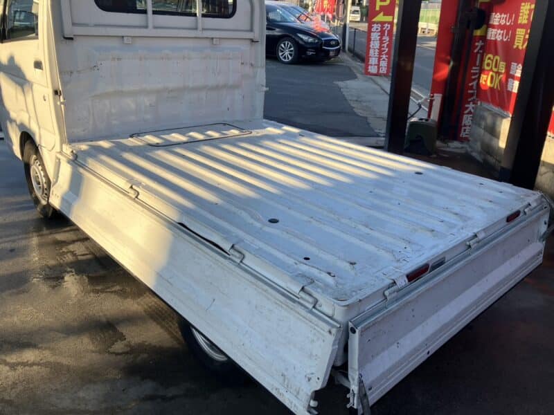 NT100 クリッパートラック DX