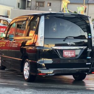 セレナ　HWS　S-HV　エアロモード【総合評価優良車】