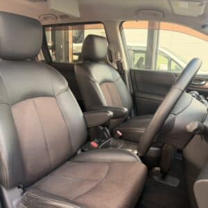 エルグランド　250ハイウェイスター4WD　【総合評価優良車】