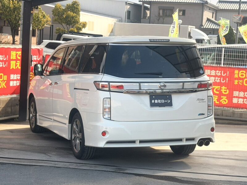 エルグランド ライダー 黒本革シート